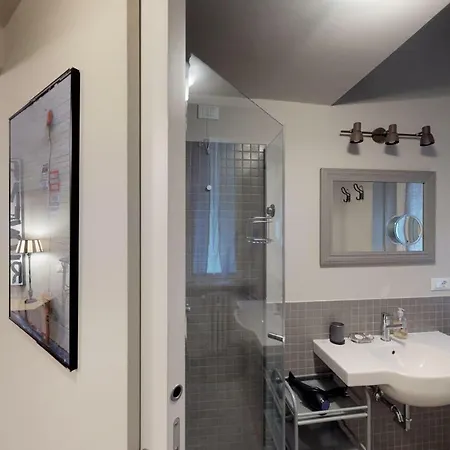 Brera District Apartment *